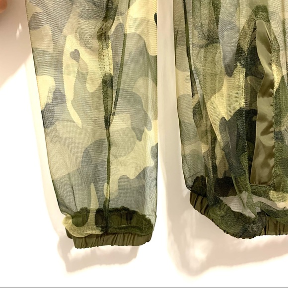 NWT Camo Print Mesh Hoodie - Picture 10 of 15